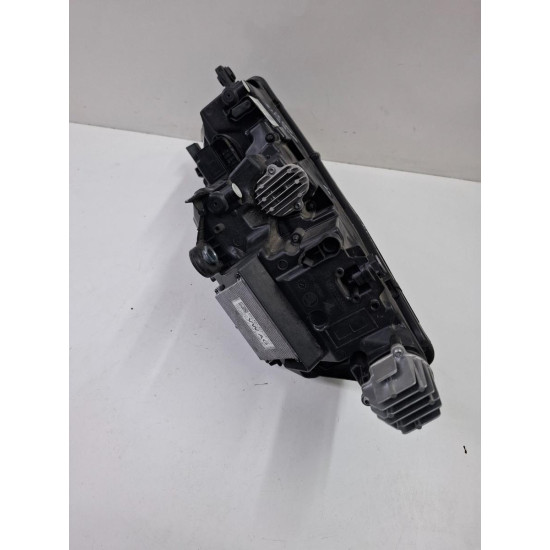 Far dreapta SKODA OCTAVIA IV [ 2020 -> ] 5e4941016a