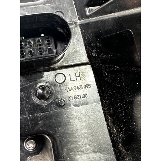 Lampa spate / Stop VOLKSWAGEN ID4 [ 2020 -> ] 11a945095