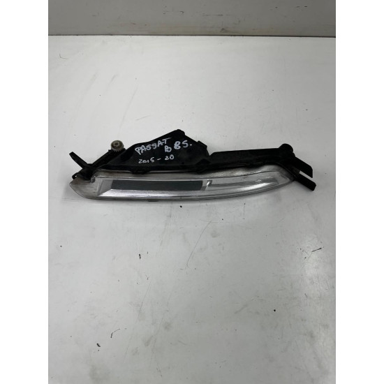 Lampa ceata fata stanga VOLKSWAGEN PASSAT B8 [ 2014 - 2019 ] 3g0941661h