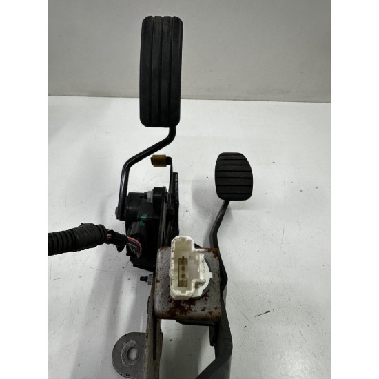 Pedala de acceleratie RENAULT MEGANE II BM0/1_, CM0/1_ 2001 - 2012 8200159647
