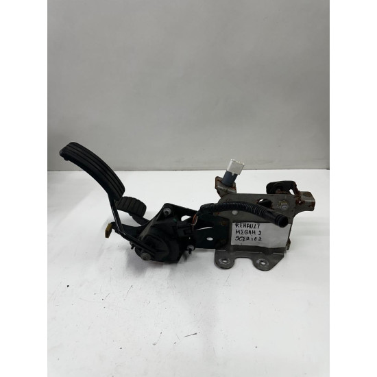 Pedala de acceleratie RENAULT MEGANE II BM0/1_, CM0/1_ 2001 - 2012 8200159647