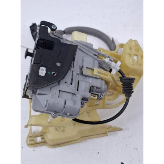 Broasca usa dreapta fata VOLKSWAGEN TIGUAN 5N_ 2007 - > 3c1837016a