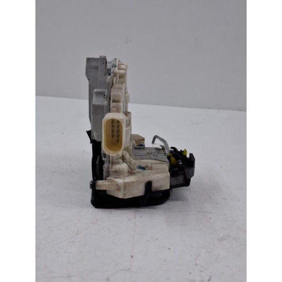 Broasca usa stanga fata AUDI A4 III 8EC, B7 2004 - 2008 8e1837015aa