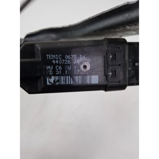 Macara Geam stanga fata RENAULT MEGANE II BM0/1_, CM0/1_ 2001 - 2012 440726j4