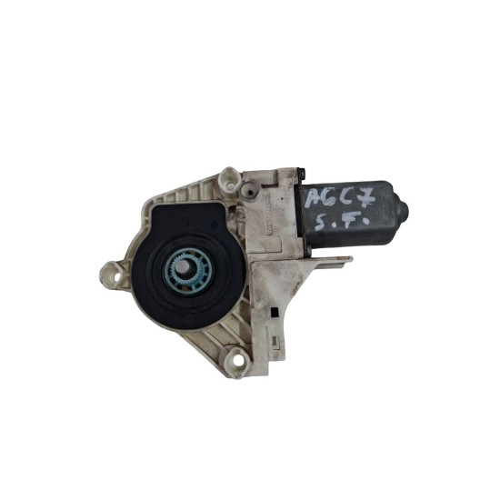 Motoras geam stanga fata AUDI A6 IV Avant 4G5, C7, 4GD 2011 - 2018 8k0959801b