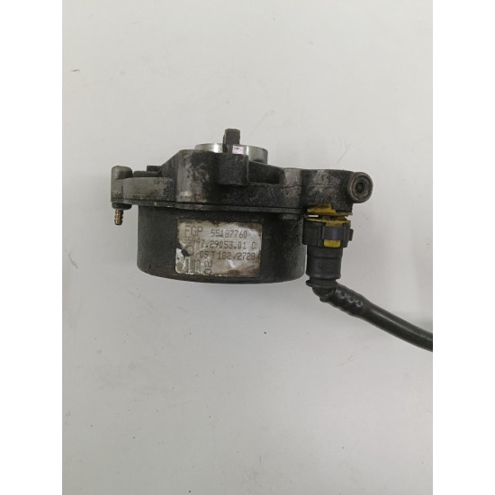 Pompa de vacuum OPEL ZAFIRA B A05 2005 - 2015 1.9 CDTI Z 19 DT 55187760