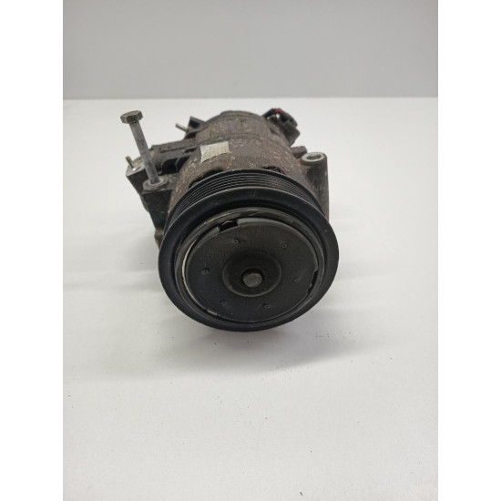 Compresor  AC VOLKSWAGEN POLO 6R, 6C 2009 - > 6q0820808f