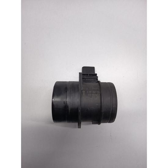 Debitmetru VOLKSWAGEN PASSAT Variant 3C5 2005 - 2011 0281002735
