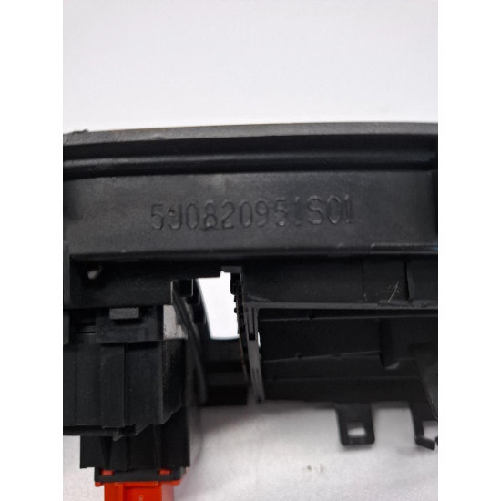 Grila de ventilatie bord centrala SKODA ROOMSTER 5J 2006 - 2015 5j0820951