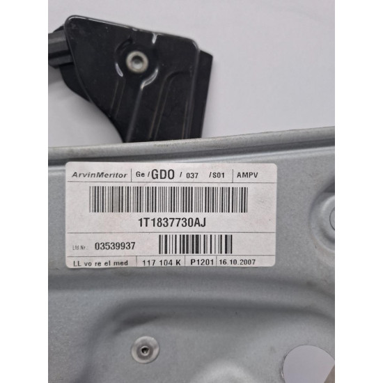 Macara Geam dreapta fata VOLKSWAGEN TOURAN 1T1, 1T2 2003 - 2010 1t1837730aj