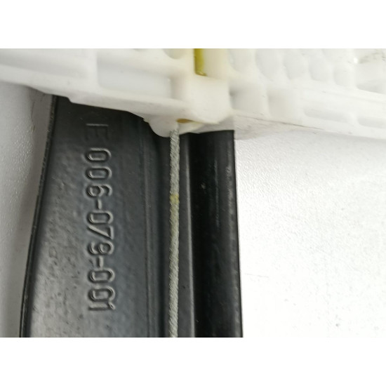 Macara Geam dreapta spate AUDI A3 II 8P1 2003 - 2013 8p4959802e