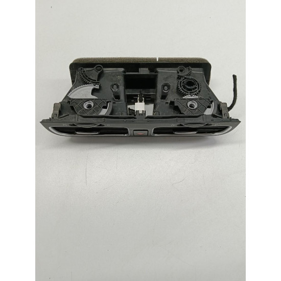Grila de ventilatie bord centrala VOLKSWAGEN GOLF VI 5K1 2008 - 2013 5k0815736d
