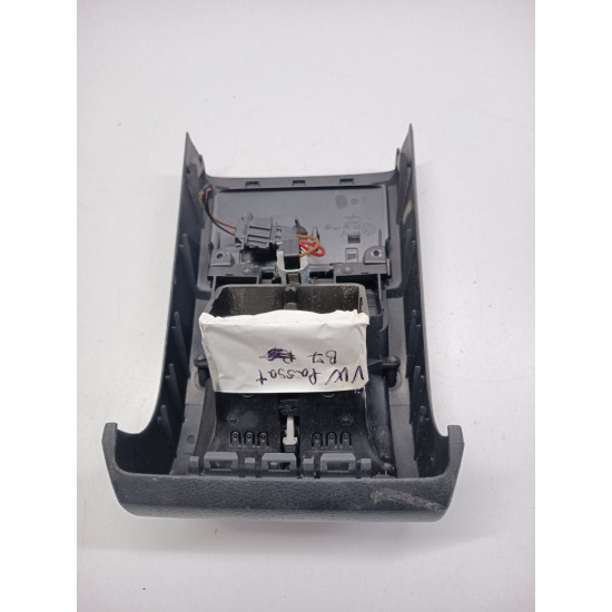 Grila de ventilatie spate VOLKSWAGEN PASSAT B7 [ 2010 - 2014 ] 3c0863615