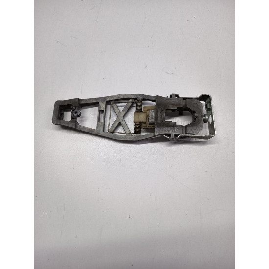 Maner/suport exterior portiera fata dreapta fata VOLKSWAGEN TOURAN 1T3 2010 - 2015 1t0837886b