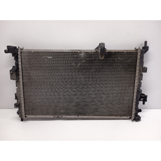 Radiator apa / piese OPEL CORSA C F08, F68, X01 2000 - 2009 13100381