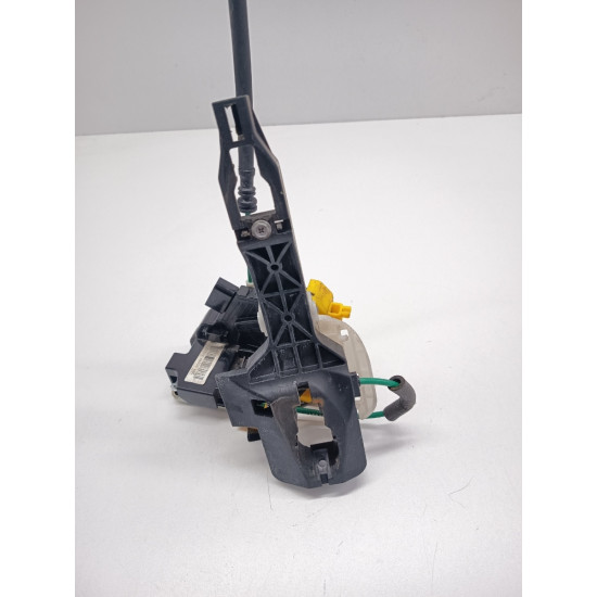 Broasca usa stanga fata HYUNDAI i30 CW GD 2012 -> 81310a6000