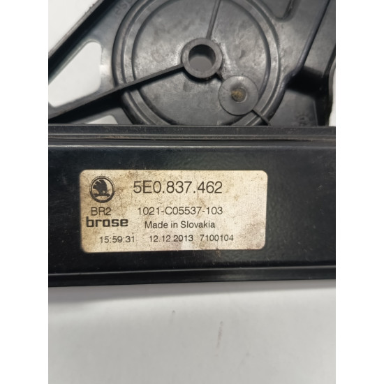 Macara Geam stanga fata SKODA OCTAVIA III 5E3, NL3, NR3 2012 -> 5e0837462