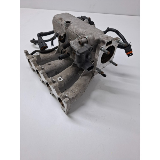 Galerie de admisie HYUNDAI GETZ TB 2002 - 2010