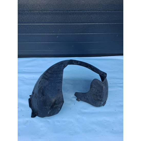 Carenaj roata fata stanga fata AUDI A3 II 8P1 2003 - 2013 8p0821171e