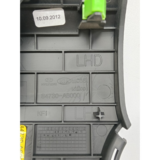Comutator reglaj nivel faruri HYUNDAI i30 CW GD 2012 -> 84730a6000