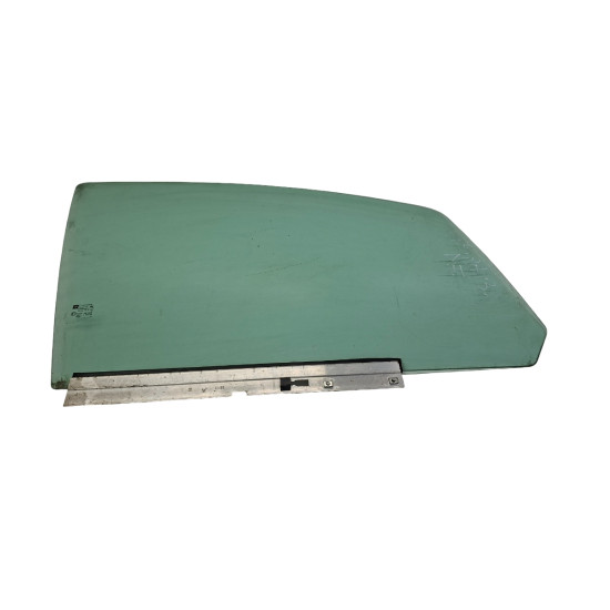 Geam portiera fata, patru usi dreapta fata OPEL ZAFIRA B A05 2005 - 2015