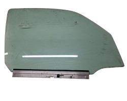 Geam portiera fata, patru usi dreapta fata OPEL MERIVA X03 2003 - 2010