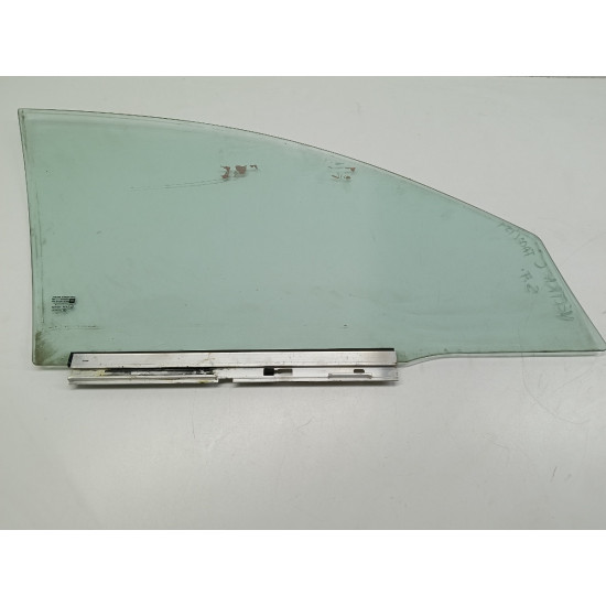 Geam portiera fata, patru usi stanga fata OPEL VECTRA C Estate Z02 2003 - 2009