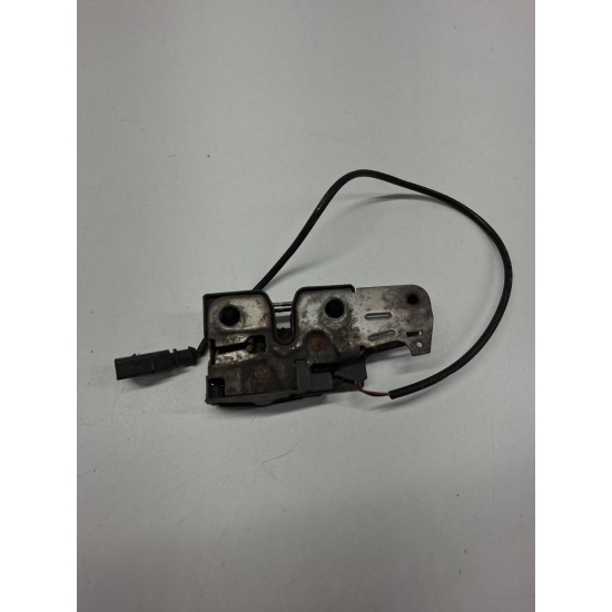 Inchizatoare capota motor fata VOLKSWAGEN PASSAT Variant 3C5 2005 - 2011 3c1823187