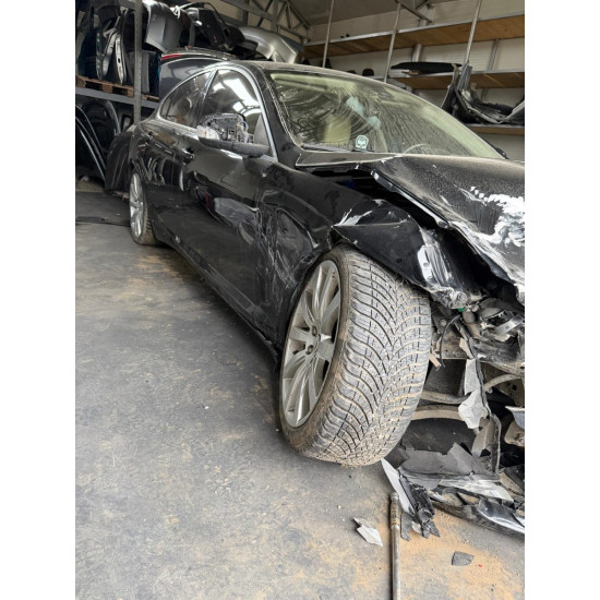 Dezmembrez JAGUAR XF CC9_, X250 2009 2.7 D AJD 152KW|207HP