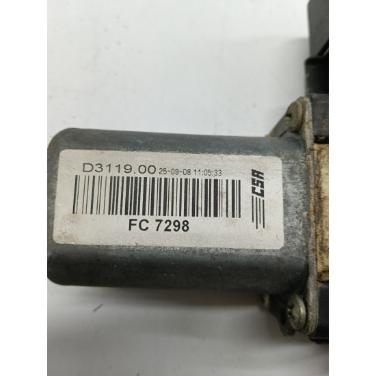 Motoras geam dreapta fata JAGUAR XF CC9_, X250 2008 - 2015 2.7 D AJD d311900