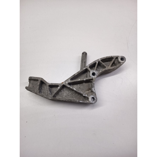 Suport tampon cutie de viteze OPEL ASTRA H Estate L35, A04 2004 - 2014 1.9 CDTI Z 19 DTH, OPEL ZAFIRA B A05 2005 - 2015 1.9 CDTI Z 19 DTH 24459826