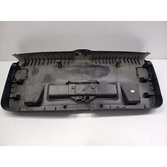 Ornamente capac hayon/portbagaj VOLKSWAGEN PASSAT Variant 3C5 2005 - 2011 3c9867605f