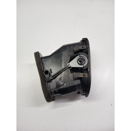 Grila de ventilatie laterala panou de bord stanga VOLKSWAGEN TIGUAN 5N_ 2007 -> 5m0819709