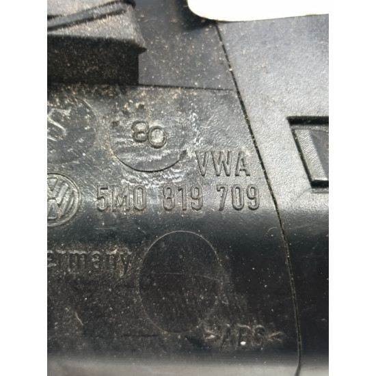 Grila de ventilatie laterala panou de bord stanga VOLKSWAGEN TIGUAN 5N_ 2007 -> 5m0819709