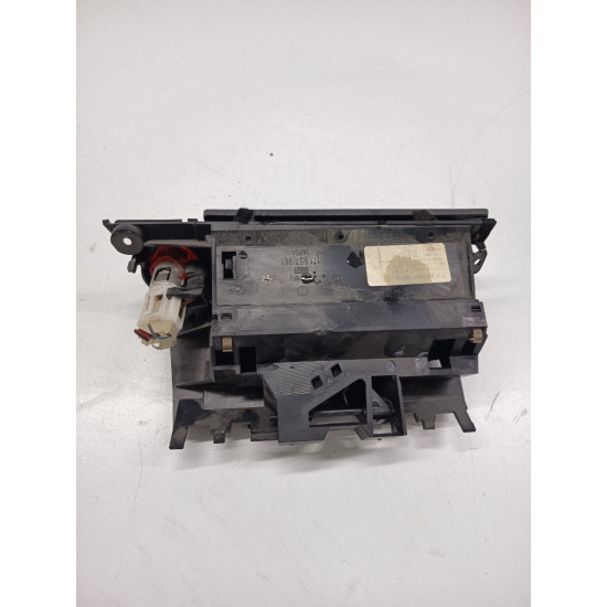 Scrumiera (fata) VOLKSWAGEN TOURAN 1T1, 1T2 2003 - 2010 1t1857961
