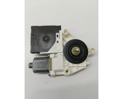 Motoras geam dreapta fata VOLKSWAGEN GOLF V 1K1 2003 - 2009 1k5837402an