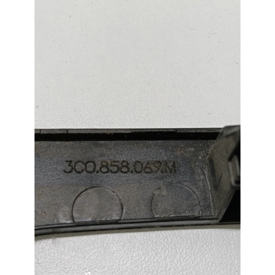 Ornamente sistem infotainment radio/GPS VOLKSWAGEN PASSAT Variant 3C5 2005 - 2011 3c0858069m