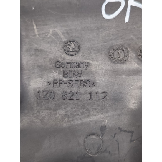Aparatori noroi fata 1z0821112
