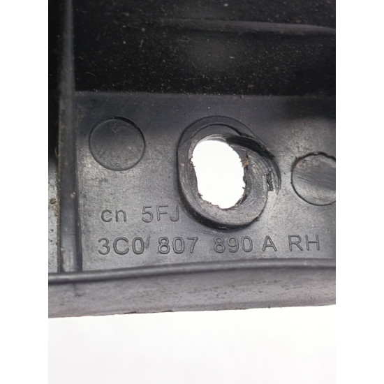 Suport far dreapta fata VOLKSWAGEN PASSAT Variant 3C5 2005 - 2011 3c0807890a