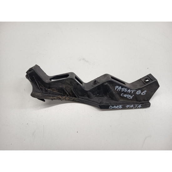 Suport far dreapta fata VOLKSWAGEN PASSAT Variant 3C5 2005 - 2011 3c0807890a