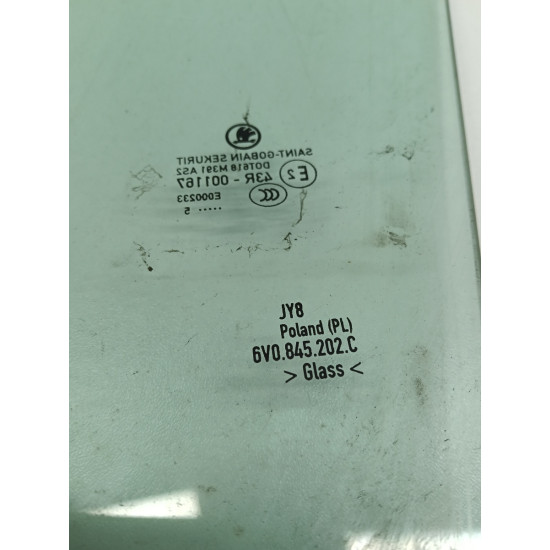 Geam portiera fata, patru usi dreapta fata SKODA FABIA III Estate NJ5 2014 -> 6v0845202c