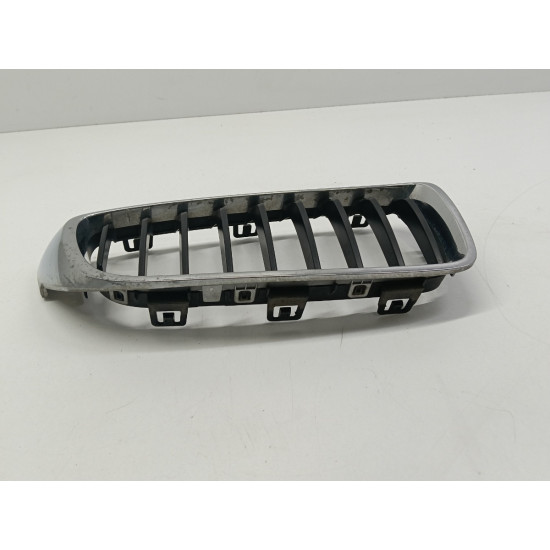 Grila superioara radiator bara de protectie fata dreapta BMW 4 Gran Coupe F36 2014 -> 51712336813