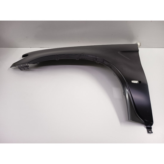 Aripa fata stanga BMW X5 E53 2000 - 2007