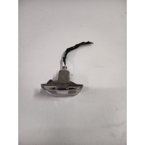 Lampa de semnalizare aripa fata OPEL CORSA D S07 2006 - 2014 13252456