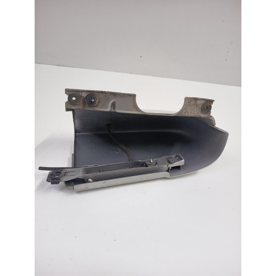 Ornament lampa spate stanga OPEL VIVARO Box F7, X83 2001 -> 93856120
