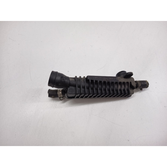 Furtun/conducta de aerisire SEAT IBIZA IV 6L1 2002 - 2009 036121188b