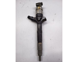 Injector TOYOTA AVENSIS Estate _T25_ 2003 - 2008 2.0 D-4D 1CD-FTV 236700g010