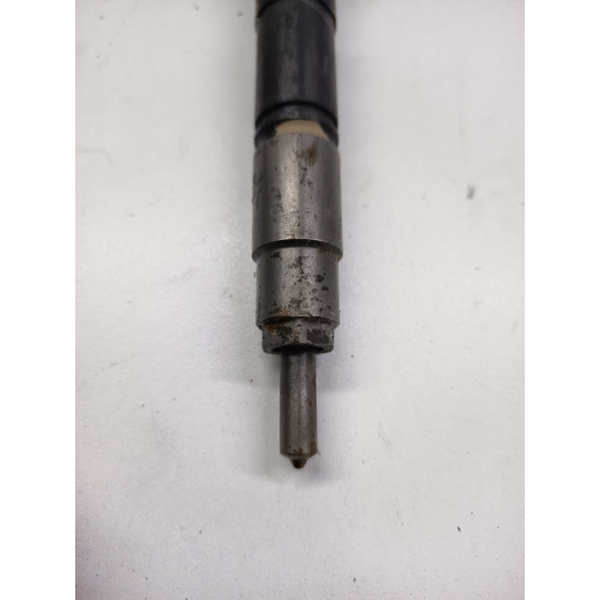 Injector TOYOTA AVENSIS Estate _T25_ 2003 - 2008 2.0 D-4D 1CD-FTV 236700g010