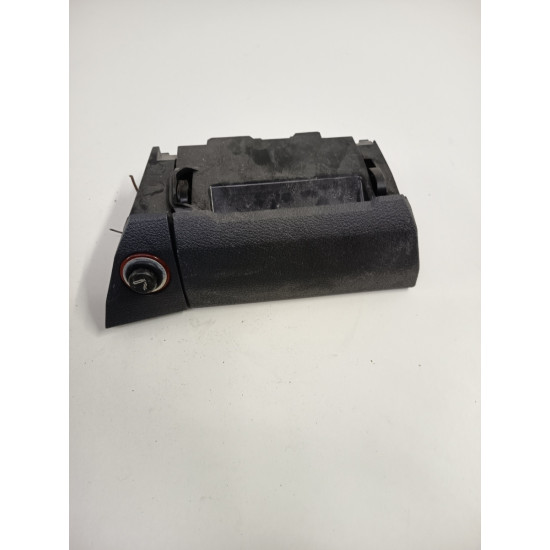 Scrumiera (fata) VOLKSWAGEN TOURAN 1T1, 1T2 2003 - 2010 1t1857961