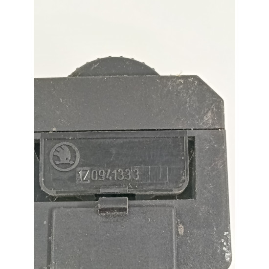 Comutator reglaj nivel faruri SKODA OCTAVIA II Combi 1Z5 2004 - 2013 1z0941333